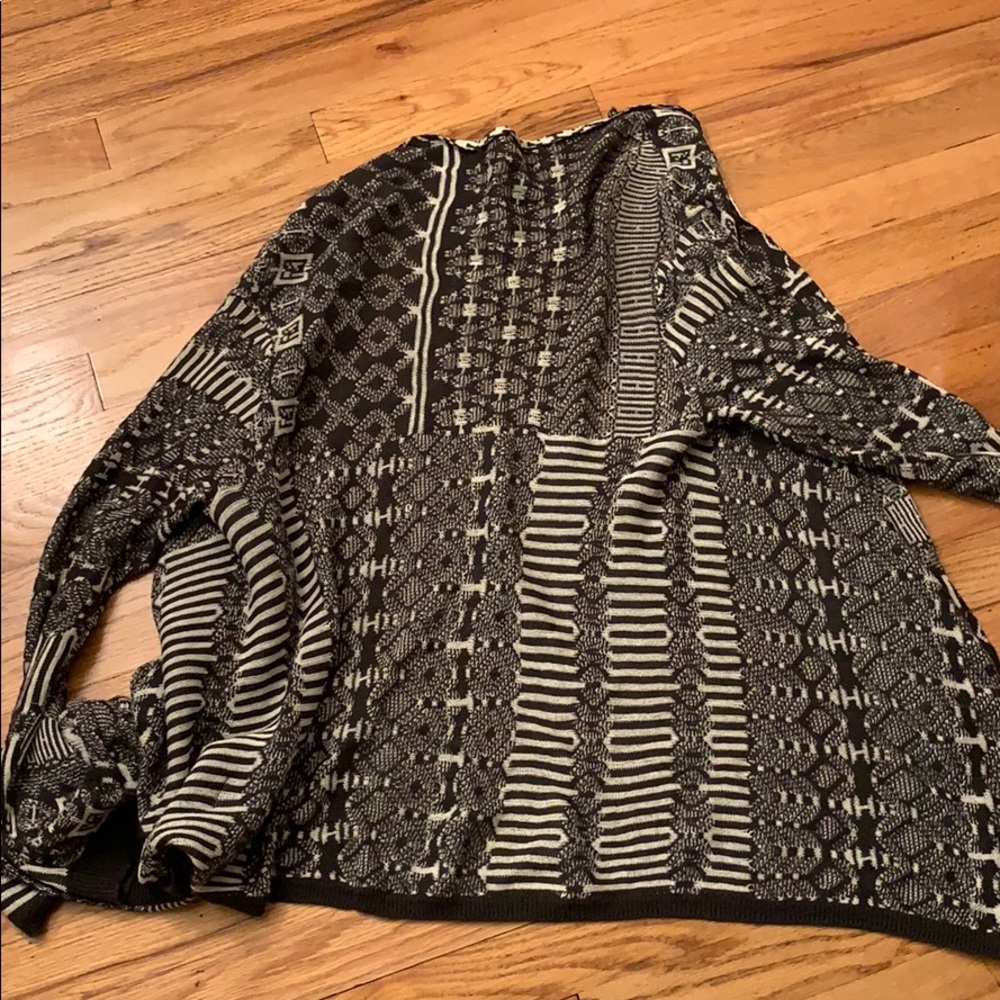 Sun & Shadow Open Front Cardigan Size S - image 5